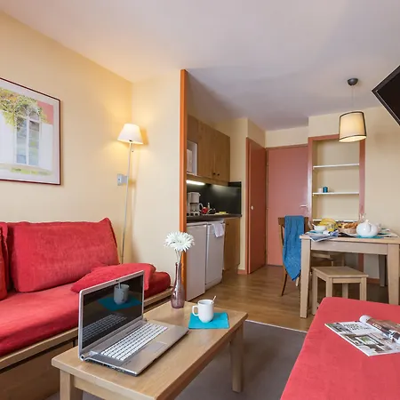 Lejlighedshotel Pierre & L'ours Blanc 3*
