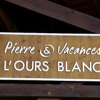 Pierre & L'ours Blanc Aparthotel 3*